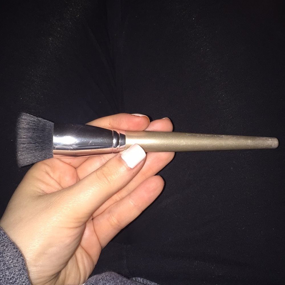 Make up Buffing brush from Sephora